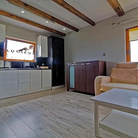 山林小屋 Dominika